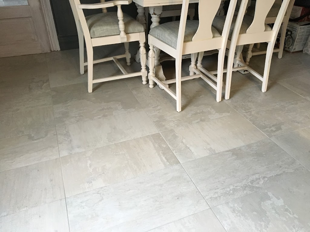 B Lakins Tile and Flooring | 1786 Bath Rd, Kingston, ON K7M 4Y2, Canada | Phone: (613) 634-8453