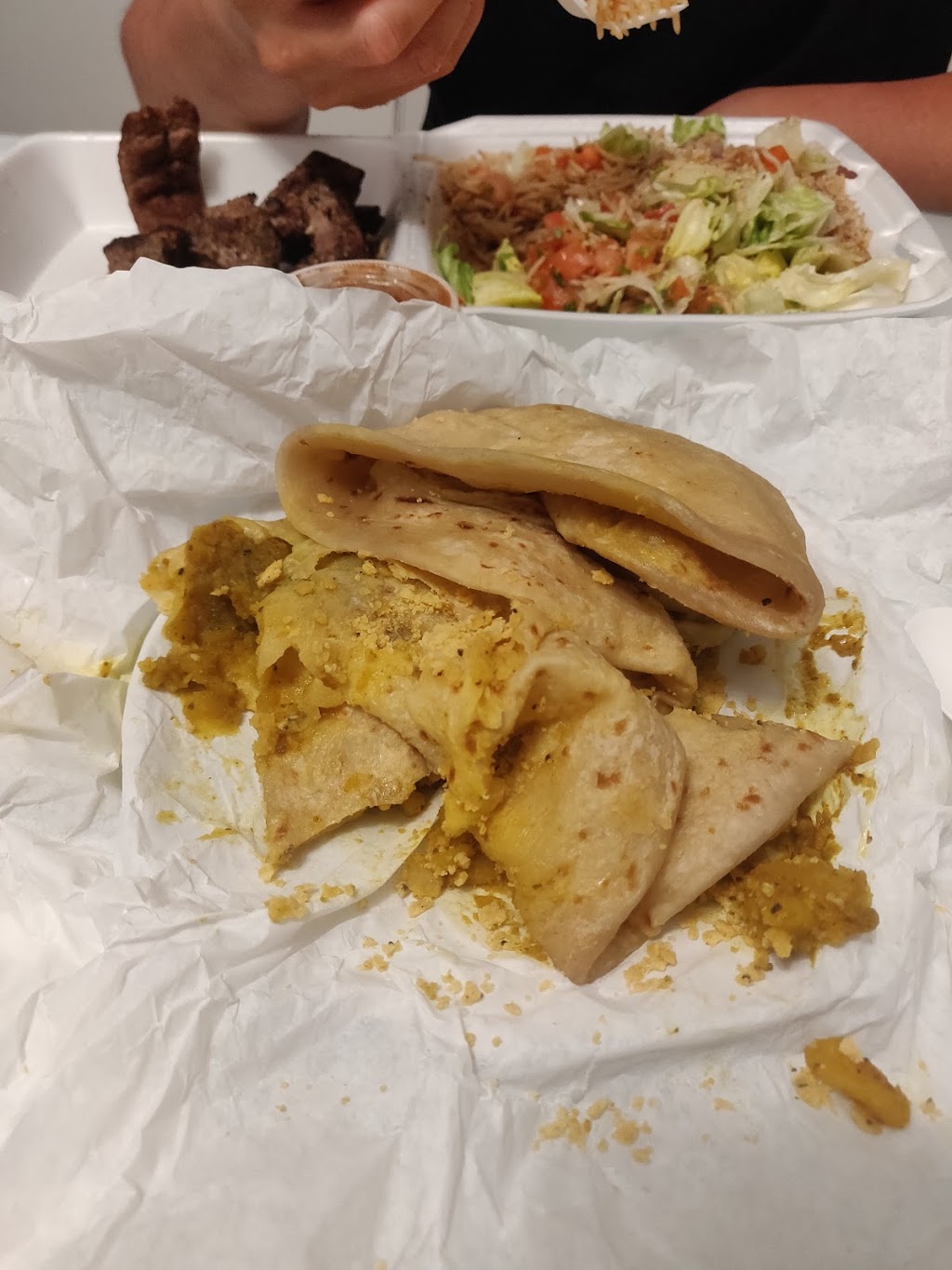 Lena’s Roti & Doubles | 278 Eddystone Ave, North York, ON M3N 1H7, Canada | Phone: (647) 344-7700