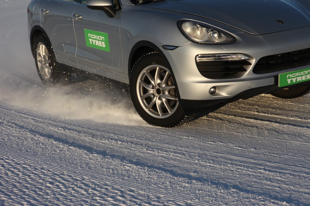 Centre Nokian Québec | 1733 Route de lAéroport, LAncienne-Lorette, QC G2G 2P5, Canada | Phone: (418) 872-4555
