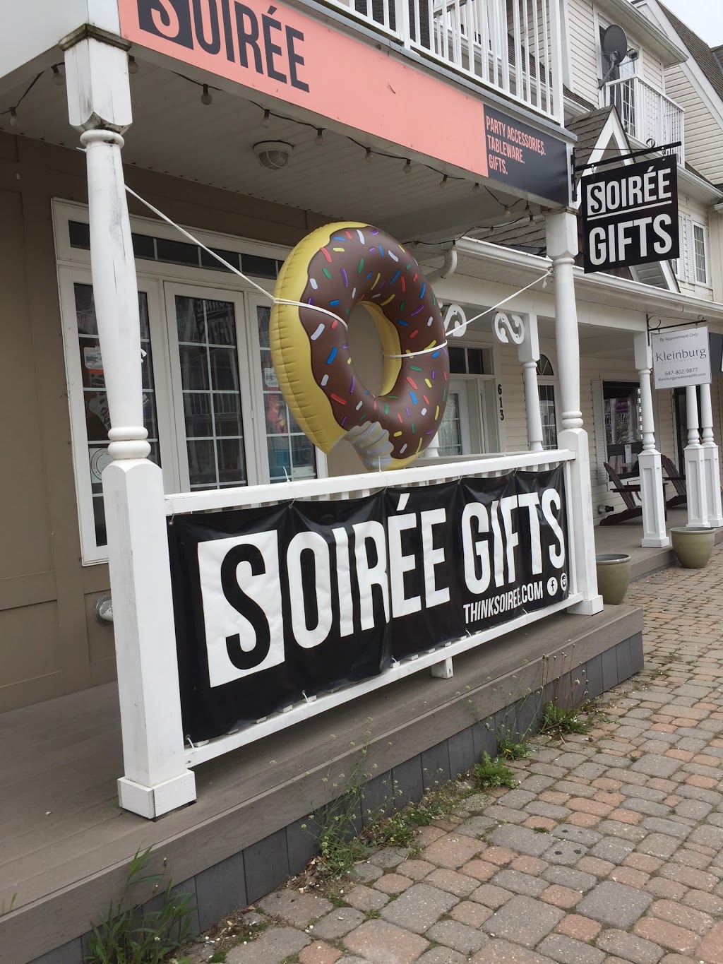 Soirée | 615 Liverpool Rd, Pickering, ON L1W 1R1, Canada | Phone: (905) 492-5355