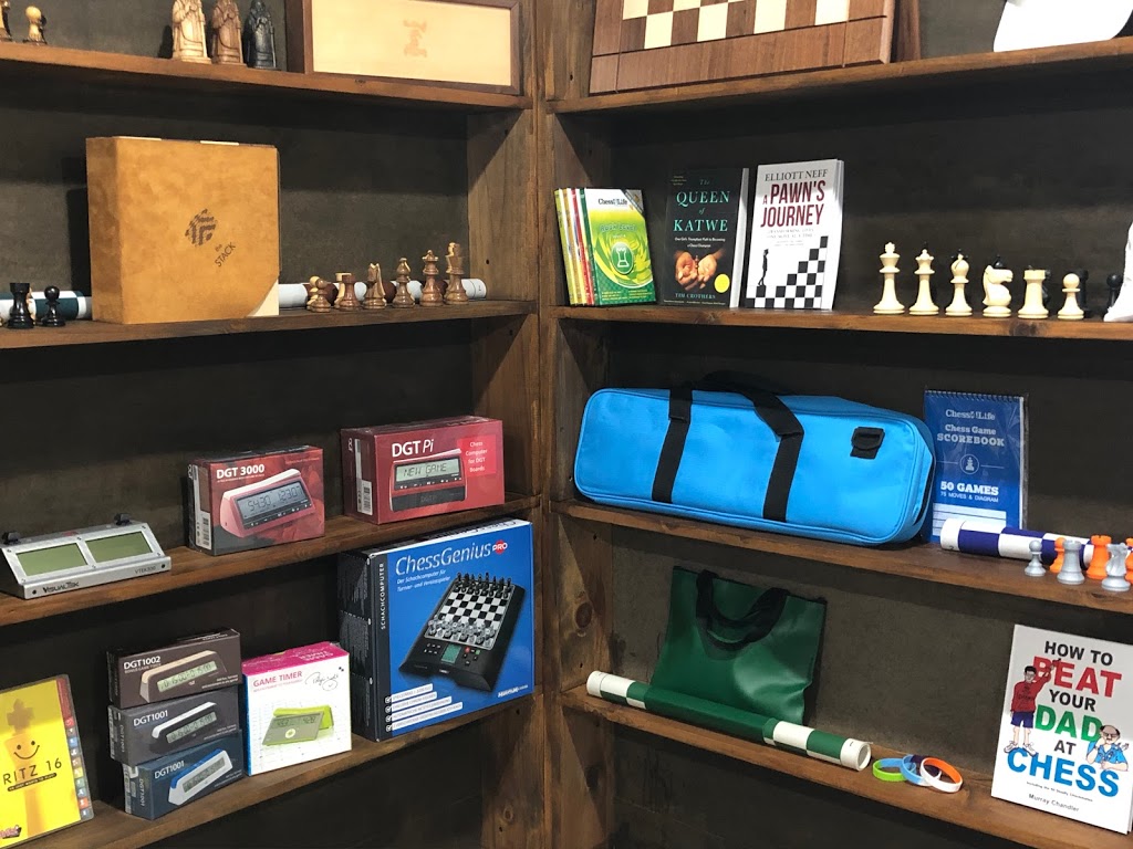 Chess House | 705 Grover St, Lynden, WA 98264, USA | Phone: (800) 348-4749