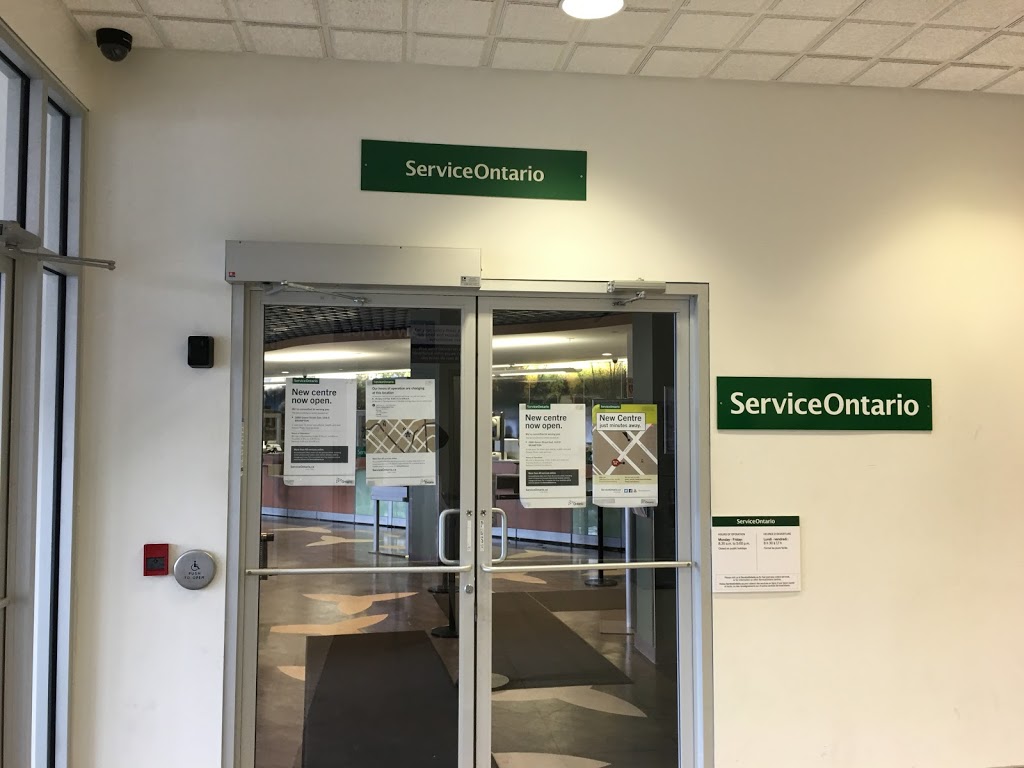 ServiceOntario | point of interest | 125 Chrysler Dr Unit 4, Brampton, ON L6S 6L1, Canada | 9057910046 OR +1 905-791-0046