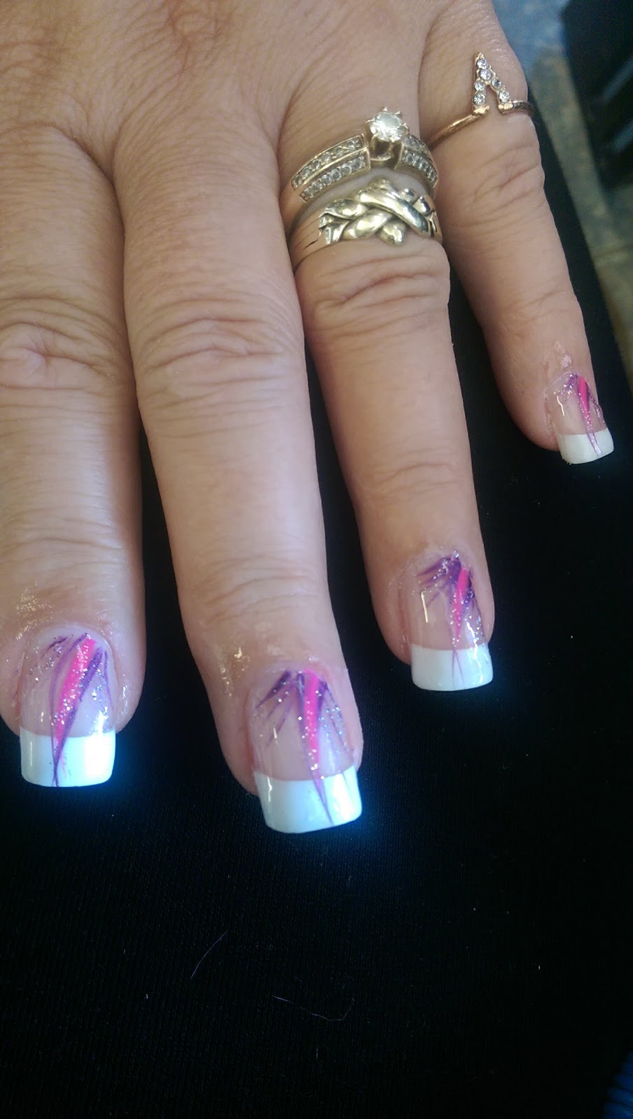 Rainbow Nails | 148 Dundas St E, Trenton, ON K8V 1L4, Canada | Phone: (613) 394-8488