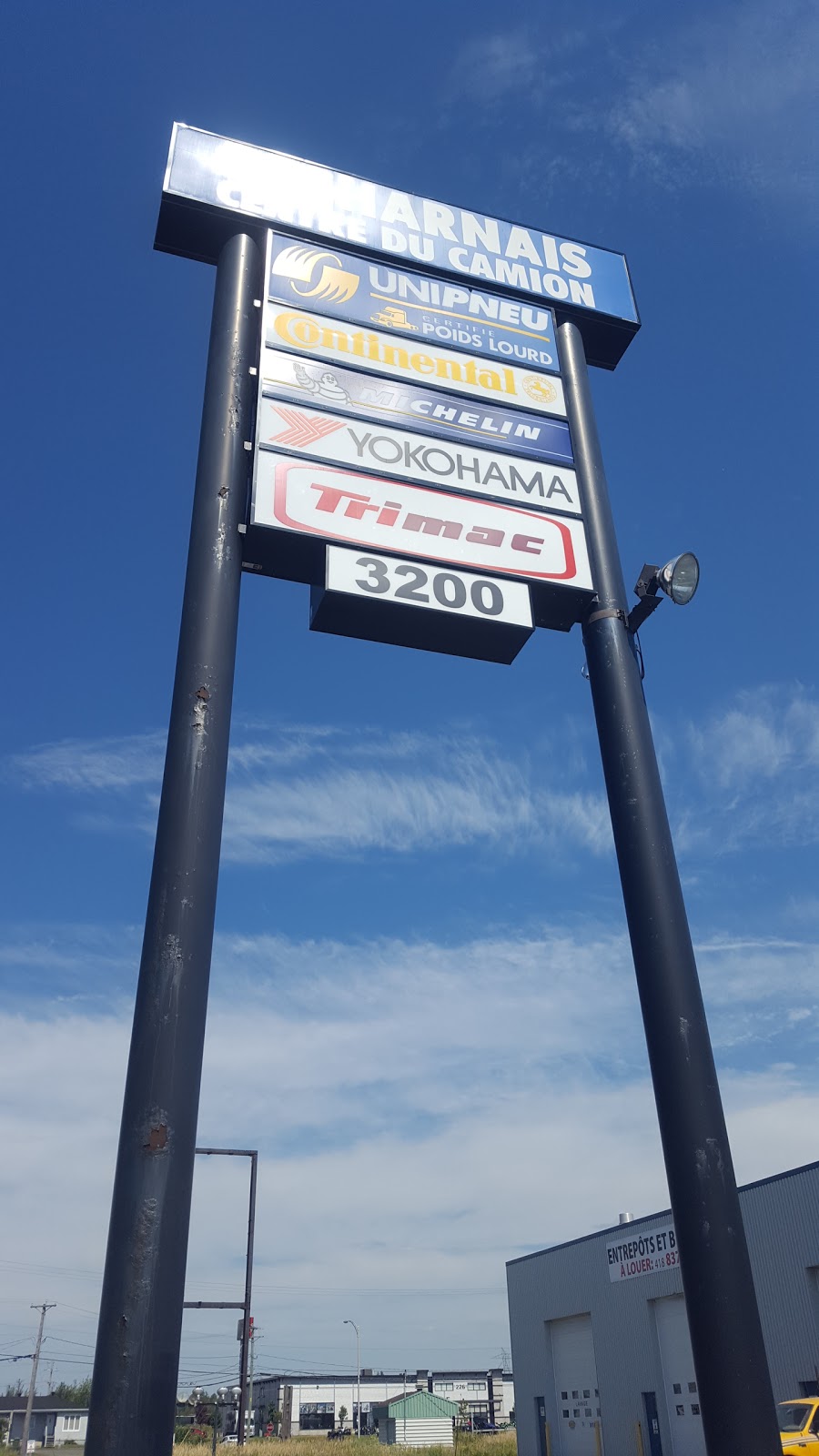 Point S - Desharnais Centre du Camion Rive Sud | 3200 Rue de lEtchemin, Lévis, QC G6W 7X6, Canada | Phone: (418) 837-0986
