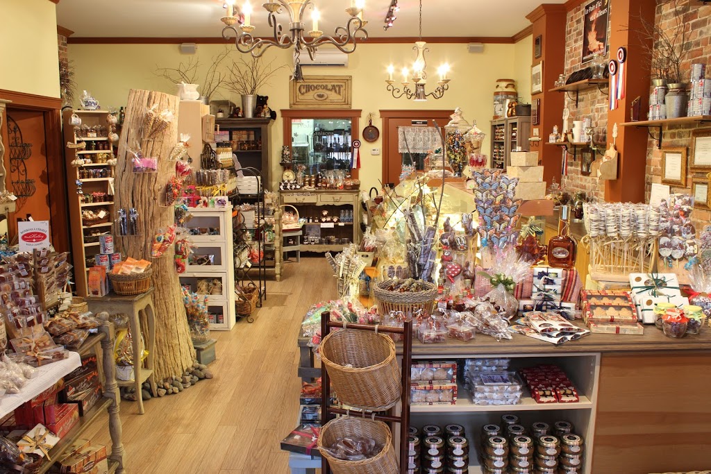 Produits De LErable 4 Saisons | 1849 Des Cascades, Saint-Hyacinthe, QC J2S 3J4, Canada | Phone: (450) 773-9313