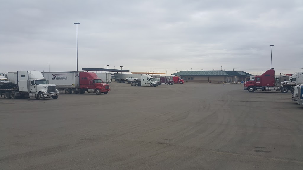 Flying J Travel Center | 3850 Idylwyld Dr N, Saskatoon, SK S7P 0A1, Canada | Phone: (306) 955-6840