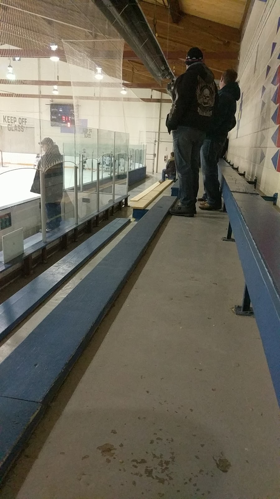 Stoney Tribal Hockey Arena & Gymnasium | Morley, AB T0L 1N0, Canada | Phone: (403) 881-3910