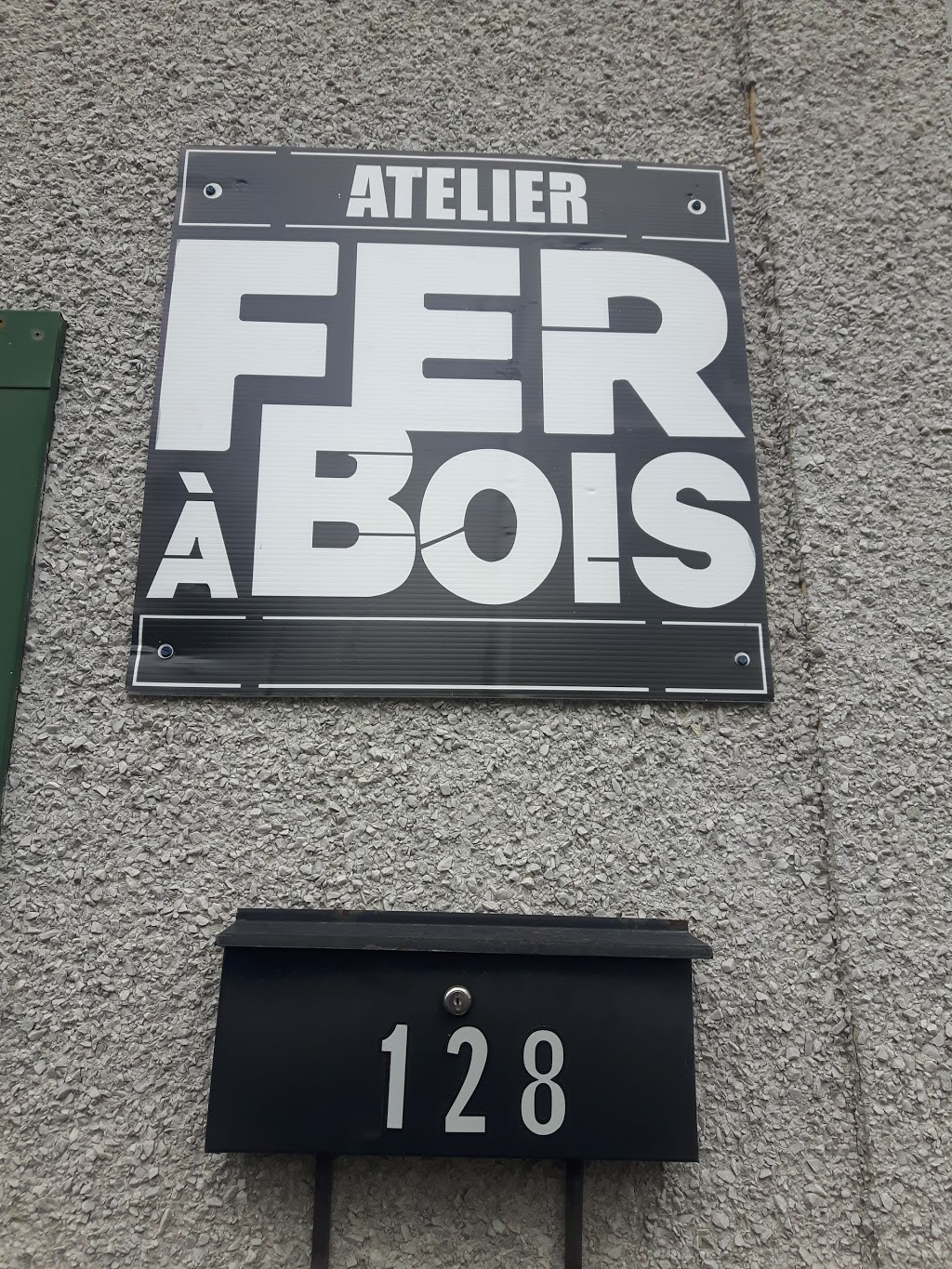 Atelier Fer À Bois | 128 Rue des Érables, Trois-Rivières, QC G8T 5G7, Canada | Phone: (819) 701-3277