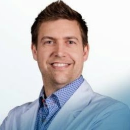 Uniprix Clinique L. Bourassa, M. Halley et M. Leduc - Pharmacie  | 100 Ave du Mont-Molson, Saint-Sauveur, QC J0R 1R6, Canada | Phone: (450) 240-2001