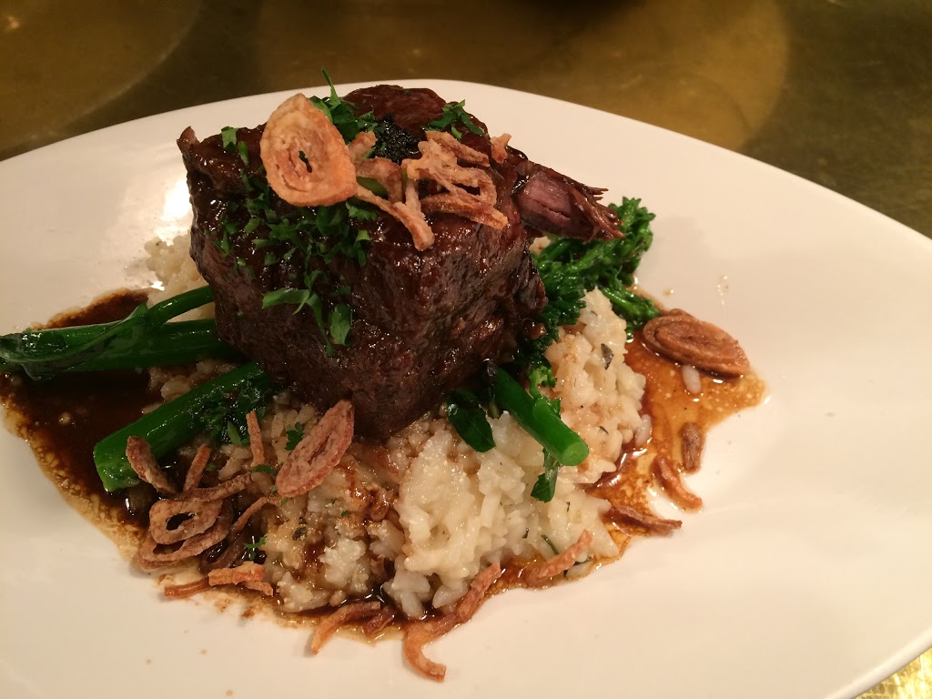 Illuminaté Restorante Steakhouse, Seafood, Italian | 1077 56 St, Delta, BC V4L 2A2, Canada | Phone: (604) 943-5900