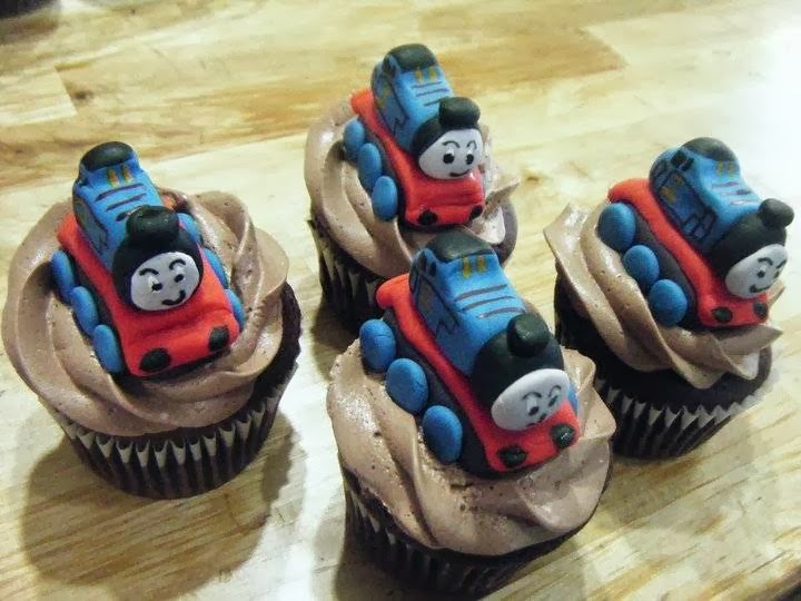 Swirls Cupcakes | 4160B Dundas St W, Etobicoke, ON M8X 1X3, Canada | Phone: (647) 515-2542