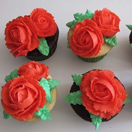 Okotoks Cakes | 407 Cimarron Blvd, Okotoks, AB T1S 0A9, Canada | Phone: (587) 435-1138