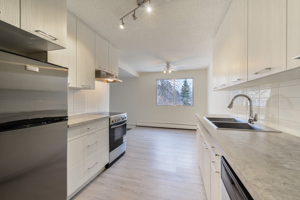 Westbrook Estates | 3624 119 St, Edmonton, AB T6J 2X6, Canada | Phone: (780) 408-5182