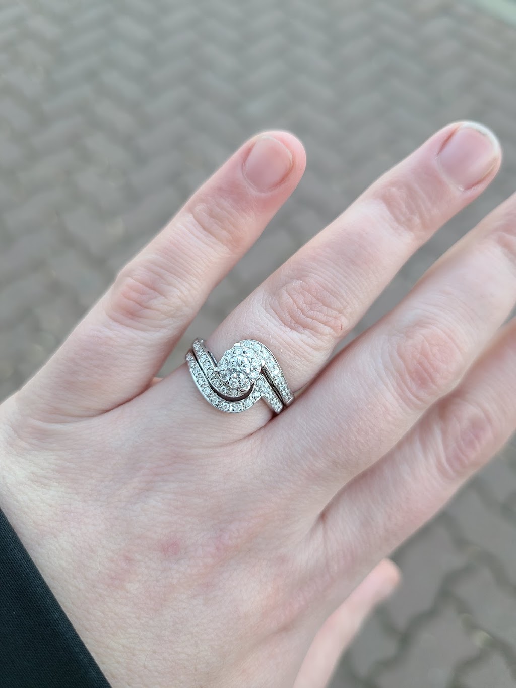 Lawlor Jewelry | 4710 50 St #1, Stettler, AB T0C 2L0, Canada | Phone: (403) 742-5620