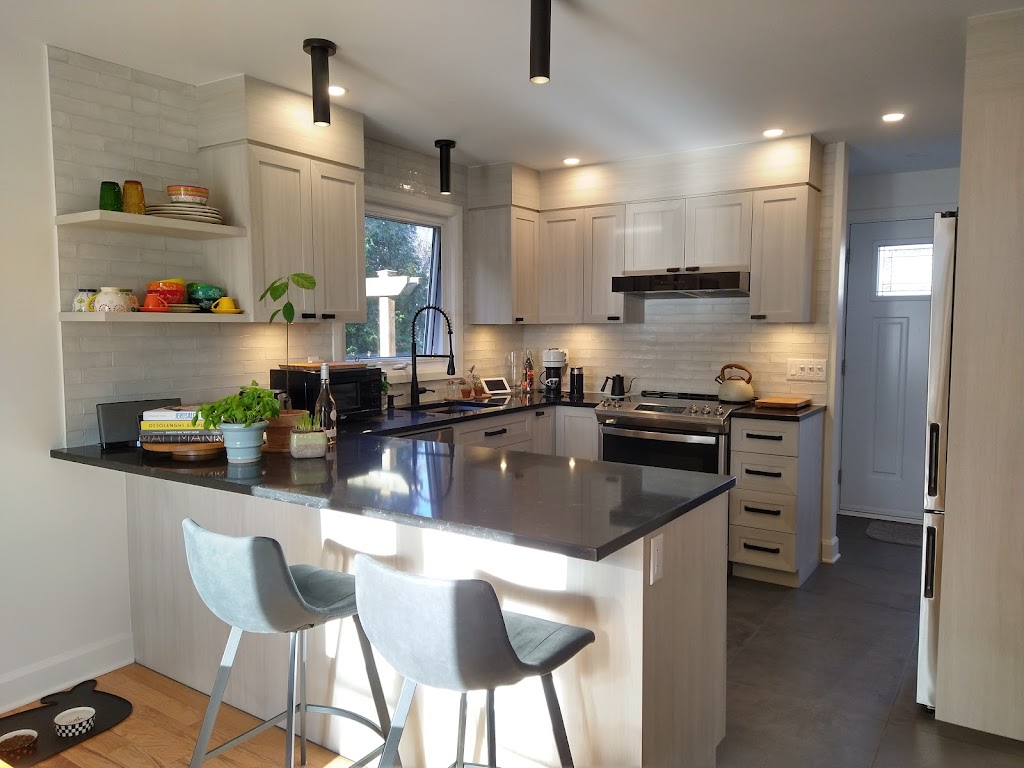 Monique B. Ménard | 134 Rue Thorncliffe E Apt 109, Rosemère, QC J7A 4E1, Canada | Phone: (514) 865-3868