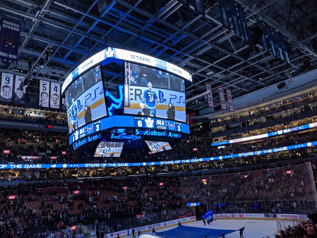 Scotiabank Arena - 40 Bay St, Toronto, ON M5J 2X2, Canada