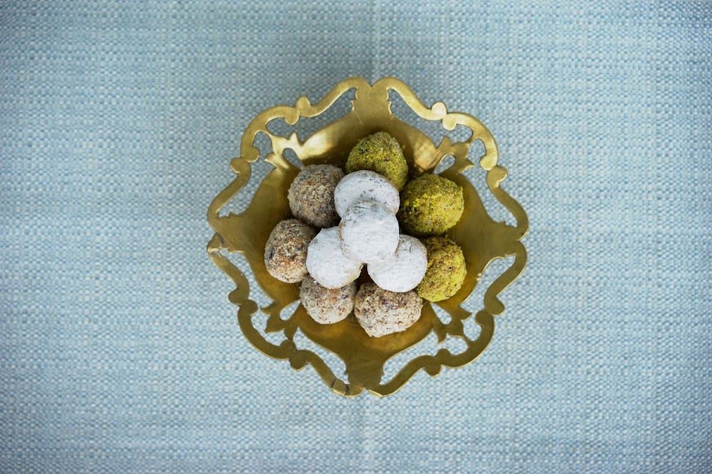 Pistacia Bakery | 355 Davisville Ave, Toronto, ON M4S 1H1, Canada | Phone: (647) 274-9114