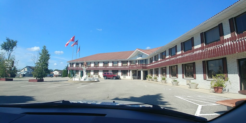 Shakespeare Inn | 2166 Line 34, Shakespeare, ON N0B 2P0, Canada | Phone: (519) 625-8050