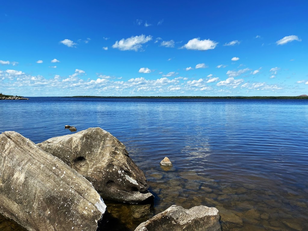 Robert Simpson Park | 400 John St N, Arnprior, ON K7S 2P6, Canada | Phone: (613) 623-7301