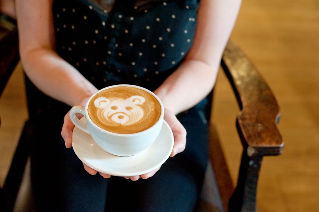 Kates Café | 1175 Beach Dr, Victoria, BC V8S 2N2, Canada | Phone: (250) 598-4556