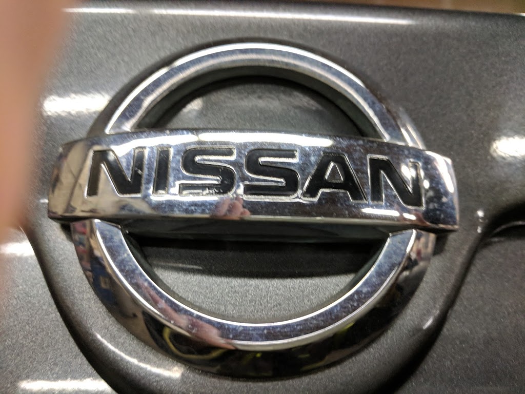 Pak Canadian Auto Repair | 3545 Hawkestone Rd, Mississauga, ON L5C 2V1, Canada | Phone: (905) 615-0700