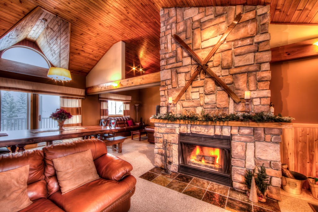BLUE MOUNTAIN RENTALS | 214 Arlberg Crescent, The Blue Mountains, ON L9Y 0M1, Canada | Phone: (705) 888-0660