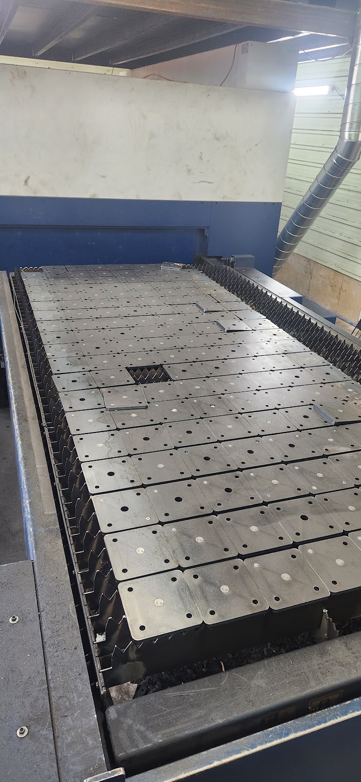 Brookbend Industries Inc | 4605 Hessen Strasse, Wellesley, ON N0B 2T0, Canada | Phone: (226) 752-8241