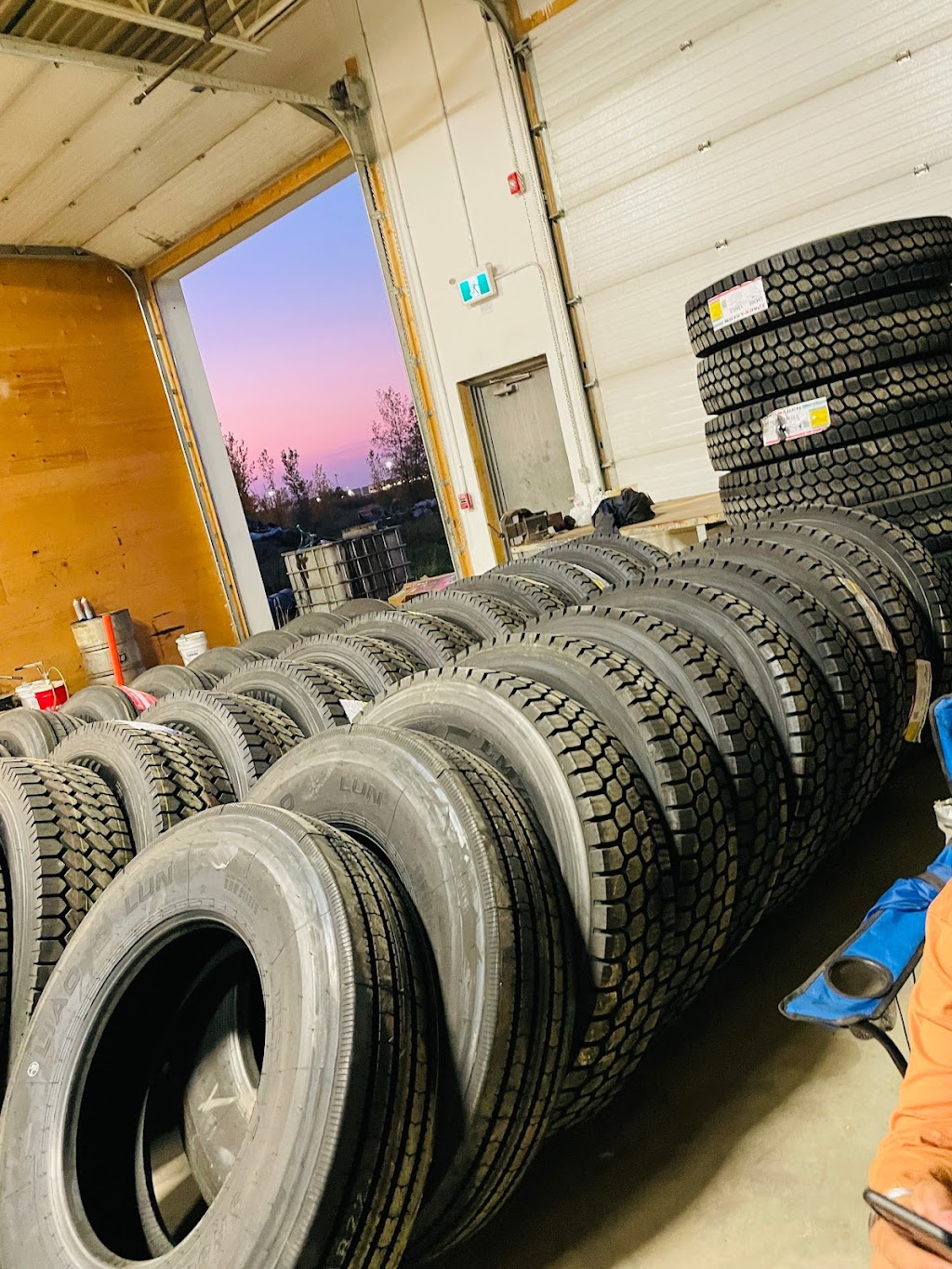 Desire Truck Repair & Alignment | 34 Don Valley Pkwy #4, Oakbank, MB R0E 1J0, Canada | Phone: (431) 887-7770