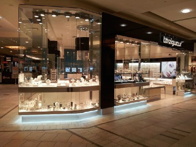 Bijouterie Lavigueur | 401 Boul Labelle, Rosemère, QC J7A 3T2, Canada | Phone: (450) 979-0428
