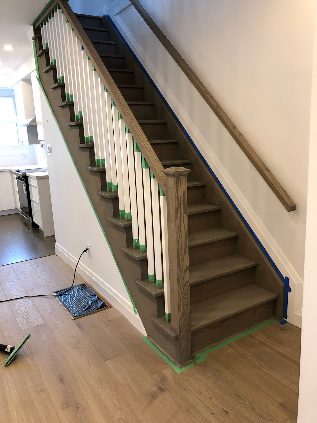 Skylinepainting | 2230 Old Rutherford Rd, Maple, ON L6A 1Z7, Canada | Phone: (647) 765-6932