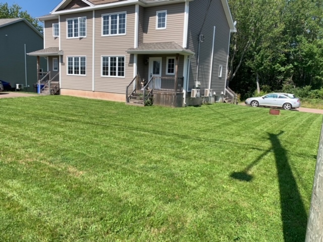 Emerald Lawns & Landscaping | 50 Modern Ln, Moncton, NB E1G 4V6, Canada | Phone: (506) 381-0084