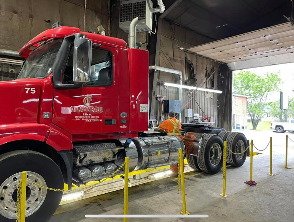 Claveau et fils inc. | 3461 Bd du Saguenay, Jonquière, QC G7X 1H2, Canada | Phone: (418) 547-1547