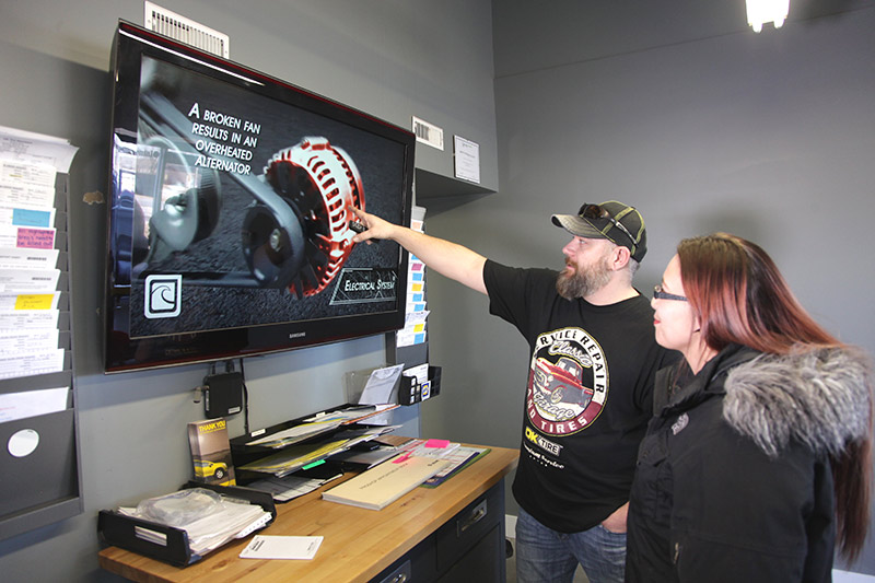 OK Tire | 930 Main St, Steinbach, MB R5G 1Z9, Canada | Phone: (204) 326-2161