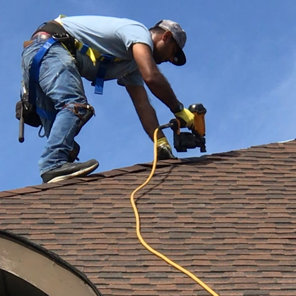 BRAMPTON ROOFING | 2200 Steeles Ave E, Brampton, ON L6T 1A7, Canada | Phone: (613) 698-9846