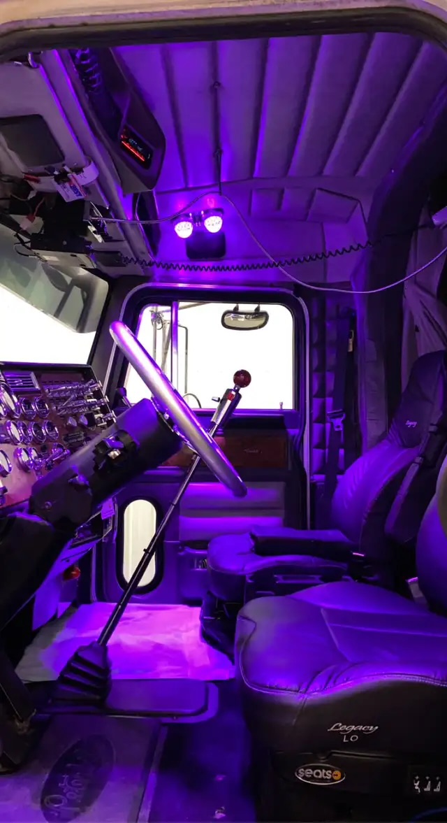 R.F. Specialized Carriers inc. (RFS) | 10067 MB32 Winkler Bay 10, Winkler, MB R6P 0B6, Canada | Phone: (204) 362-7735