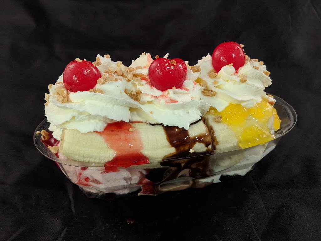 Reids Ice Cream Parlor | 130 Lake Ave, Lockport, NY 14094, USA | Phone: (716) 471-3652