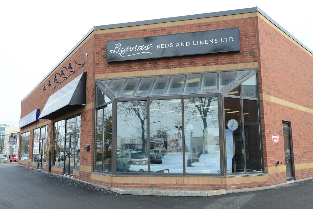 Luxurious Beds and Linens | 500 Speers Rd, Oakville, ON L6K 2G3, Canada | Phone: (905) 339-2424