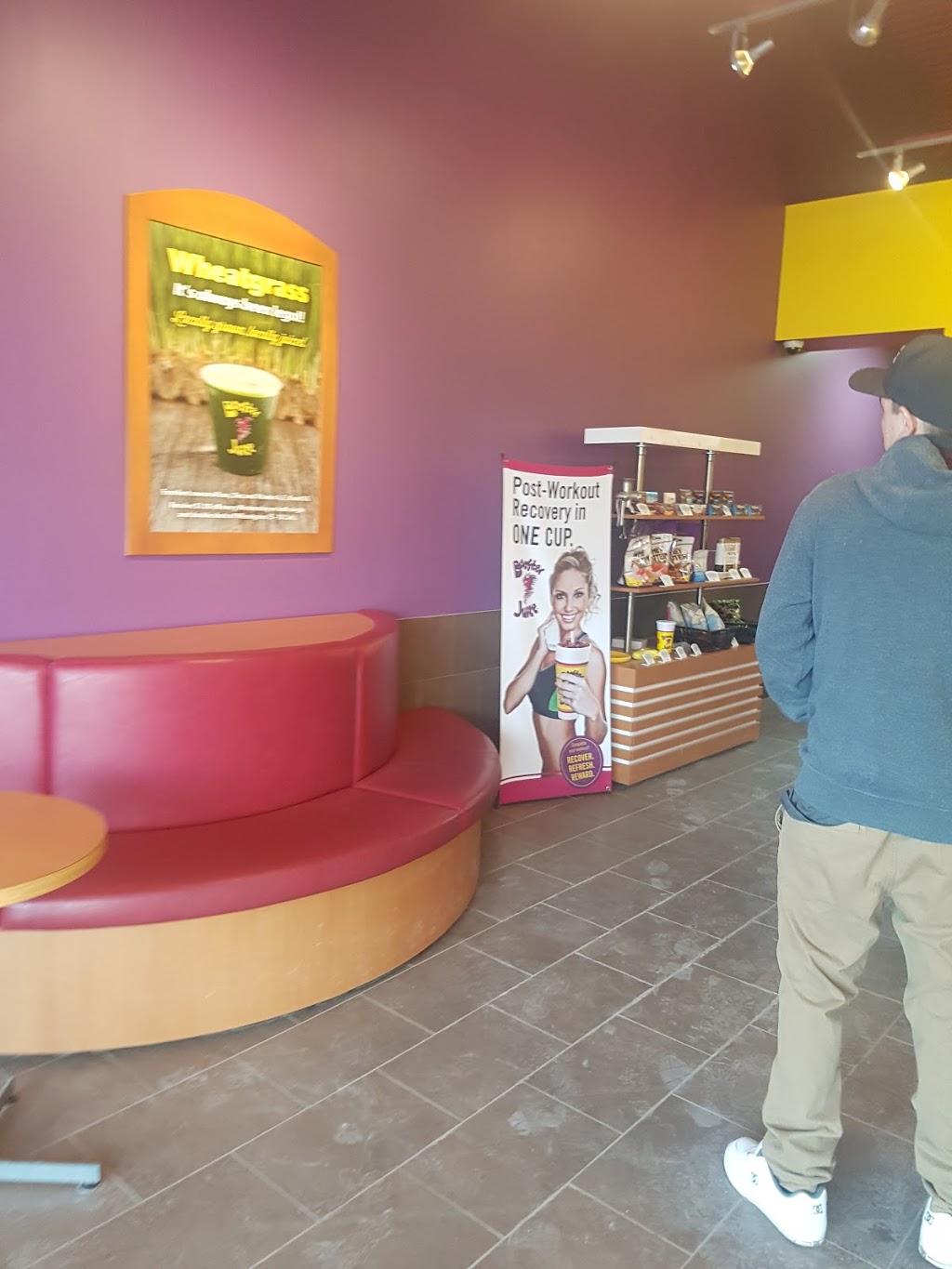 Booster Juice | 18265 Yonge St Unit 2, Building B5, East Gwillimbury, ON L9N 0A2, Canada | Phone: (905) 235-5582