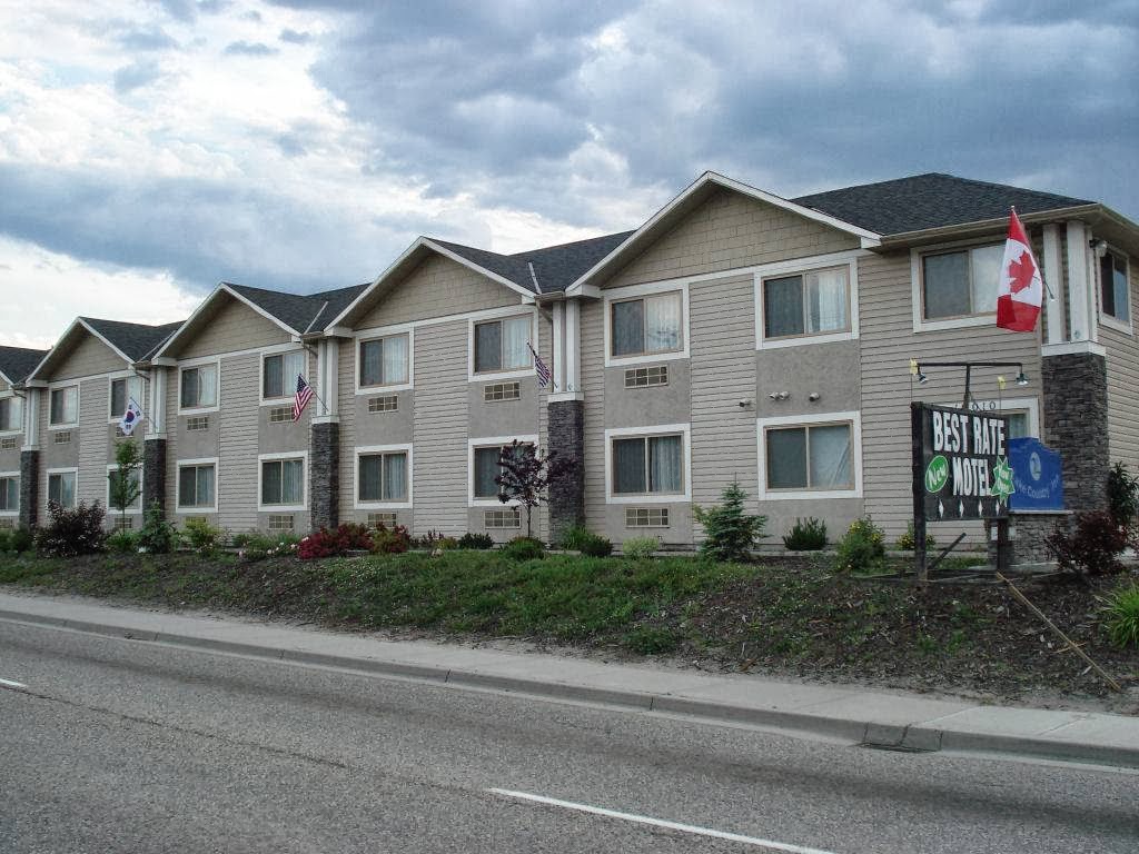 Lake Country Inn | 10010 BC-97, Lake Country, BC V4V 1V7, Canada | Phone: (250) 766-4928