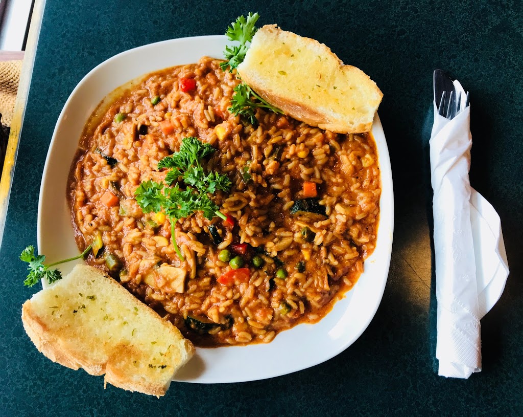 Cafe Sympatico | 666 Burnhamthorpe Rd, Etobicoke, ON M9C 2Z4, Canada | Phone: (416) 695-0222