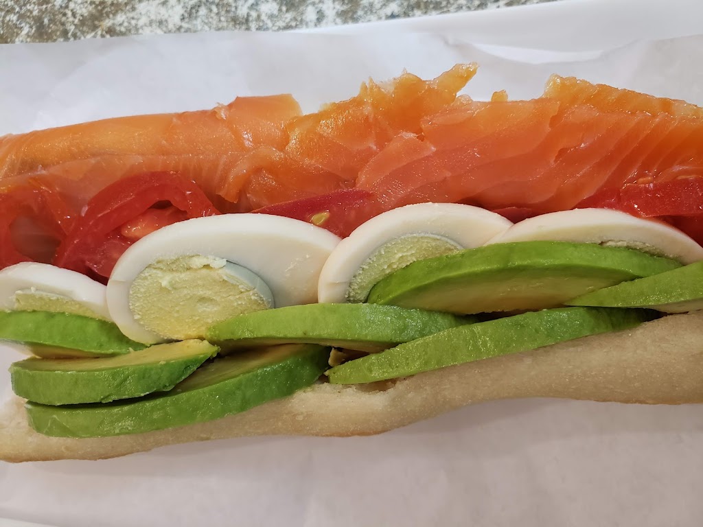 Planète Pain | 2020 Rue Gauthier, Montréal, QC H2K 1A7, Canada | Phone: (514) 521-9766