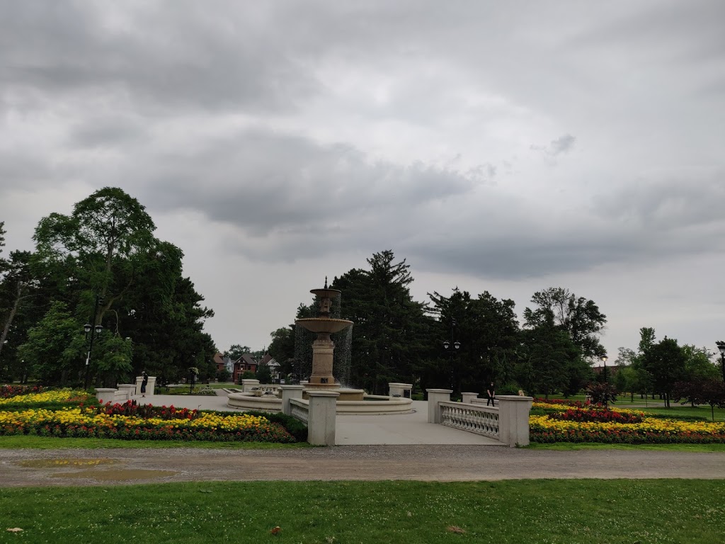 Fountain at Gage Park | MAIN opposite GLENDALE, Hamilton, ON L8M 1N6, Canada