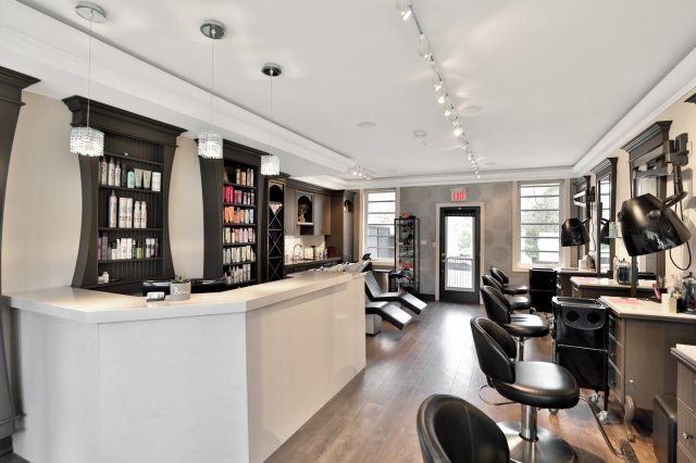 M Salon And Spa 1100 Lorne Park Rd Mississauga On L5h 3a3 Canada