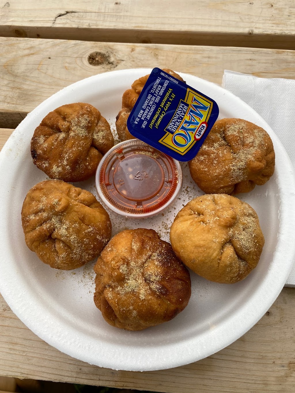 FoodiezBarrie | 265 St Vincent St, Barrie, ON L4M 3Z9, Canada | Phone: (705) 905-7599