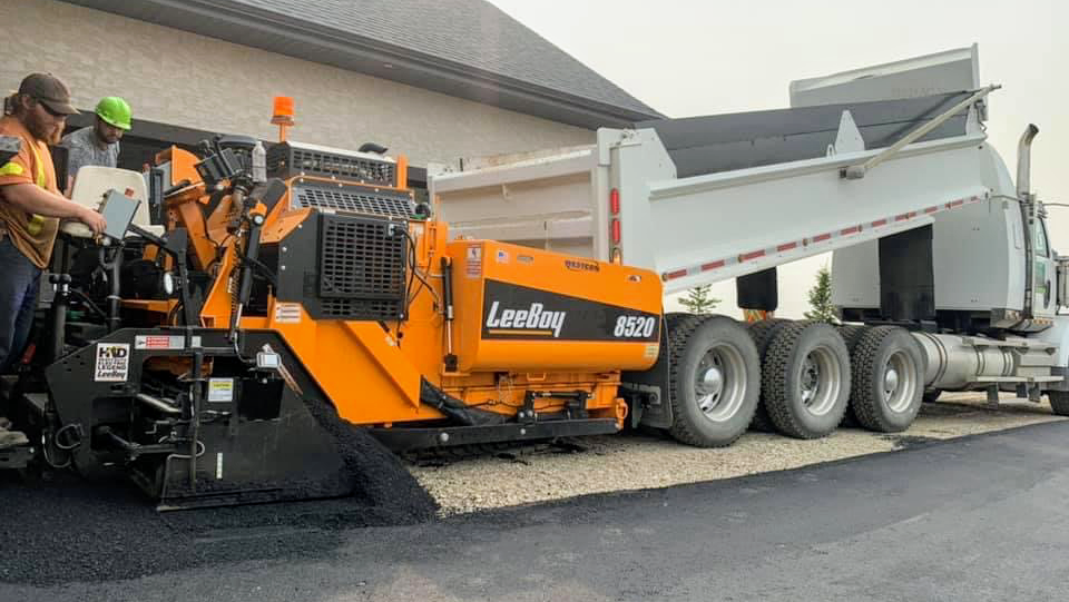 Local Asphalt Paving INC | 5667 Dewar Ave, Niagara Falls, ON L2H 3M9, Canada | Phone: (905) 321-2517