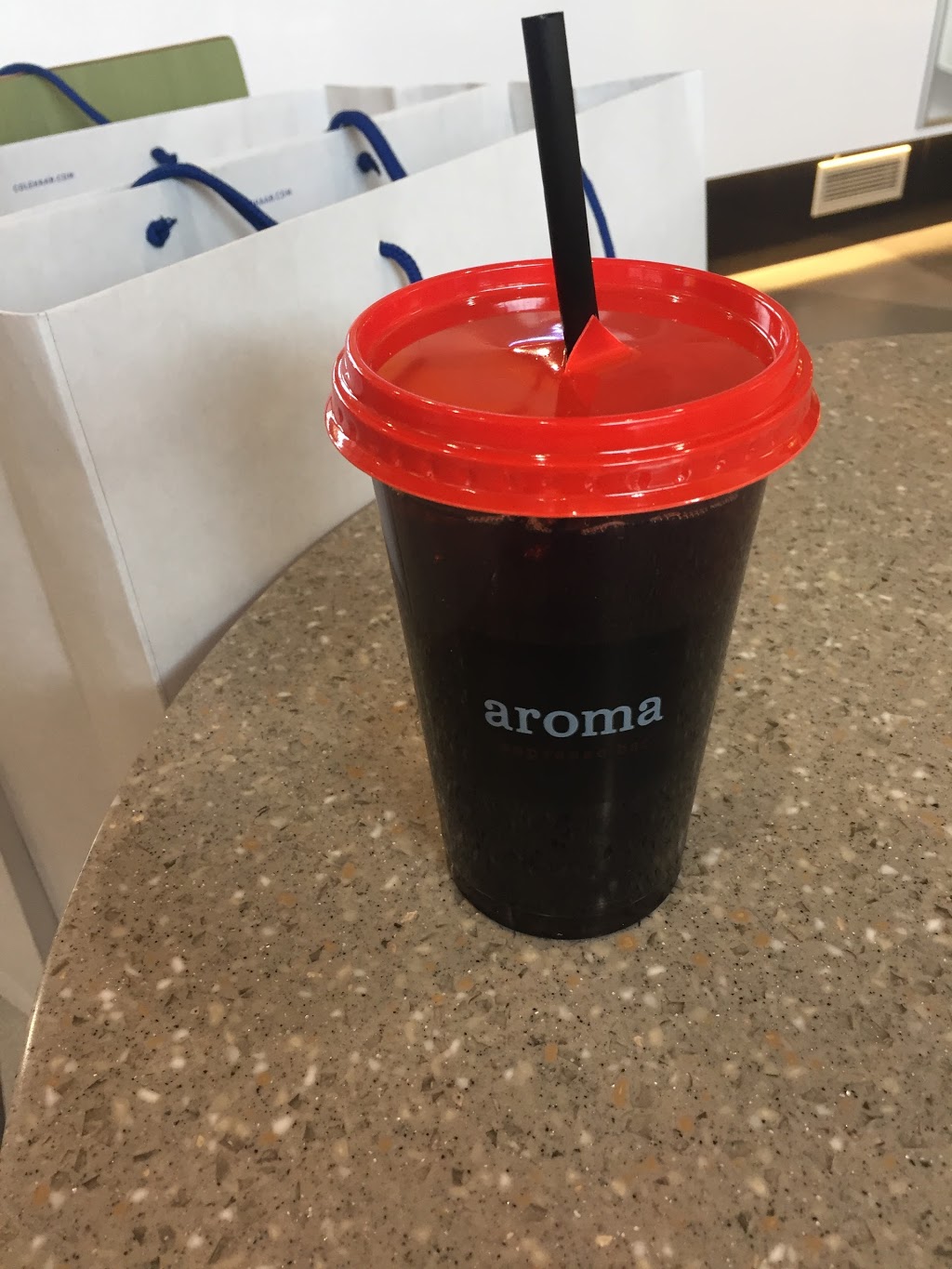 Aroma Espresso Bar | 300 Taylor Rd, Niagara-on-the-Lake, ON L0S 1J0, Canada | Phone: (905) 684-3000