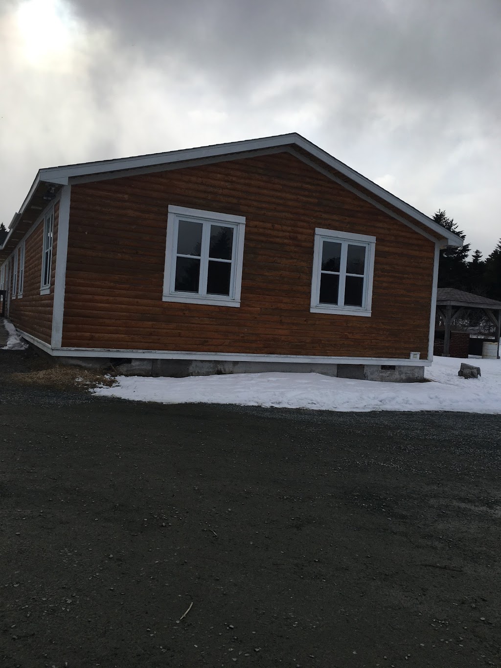 North Bank Lodge | Nagles Pl, St. Johns, NL A1B 3T2, Canada | Phone: (709) 737-3655