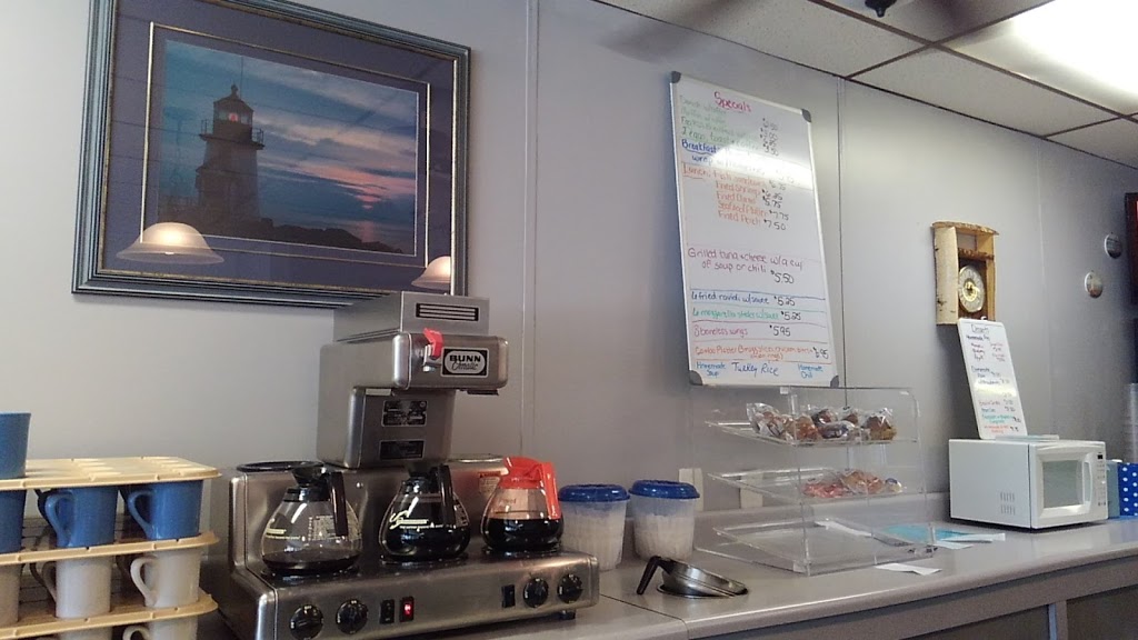 Fishermans Fare | 141 Broadway St, Cape Vincent, NY 13618, USA | Phone: (315) 654-2659