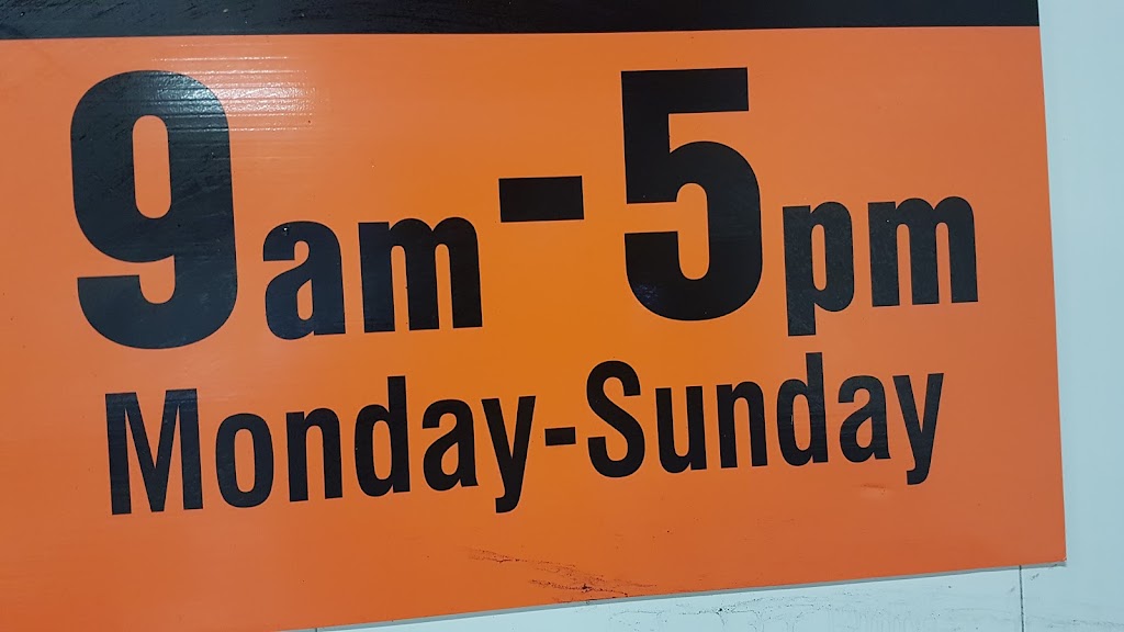 Island Return It Esquimalt | 935 Ellery St, Victoria, BC V9A 4R9, Canada | Phone: (250) 381-1482
