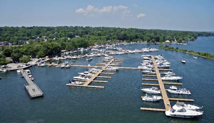 Island Princess Tiki Barge | 50 Centennial Dr, Orillia, ON L3V 4M8, Canada | Phone: (705) 329-0779